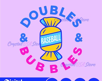 Op de afbeelding: Een digitale downloadafbeelding op een lichtpaarse achtergrond. Het ontwerp toont de woorden "DOUBLES & BUBBLES" in blauw en roze, rond een gele snoep met "BASEBALL" erop. De afbeelding bevat ook bestandstype-pictogrammen.
