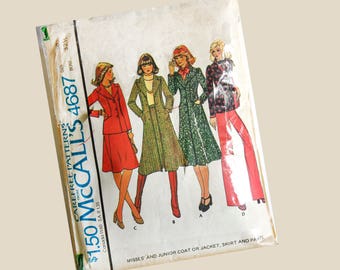 McCall's Dress and Pants Suit Pattern, size 10, Bust 32.5"