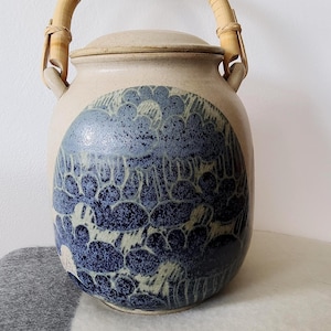 Vintage Diana Worthy - Crich Studio Pottery - Derby England - Biscuit Barrel Storage Jar - Bamboo Handle