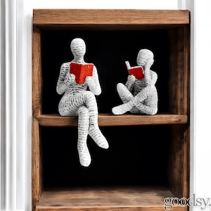 Statua di cartapesta che legge, statuetta di donna che legge, scultura di pensatore che legge, decorazione creativa per libreria, regalo per amanti dei libri, arredamento per la casa