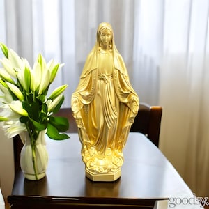 Estatua de la Virgen María en oración hecha a mano: Nuestra Señora de Lourdes, regalo católico