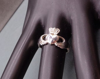 Sterling Silver Claddagh