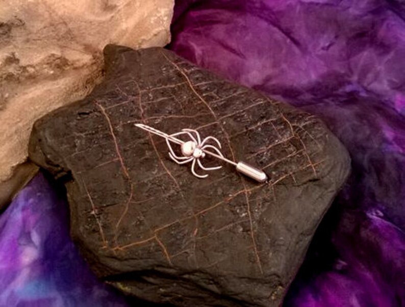 brooch handmade sterling silver pin scottish legend robert the bruce/'s spider