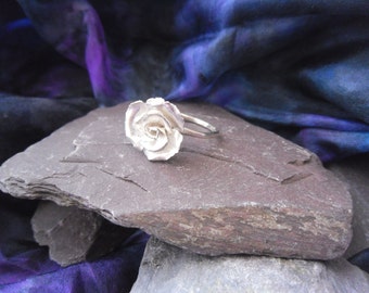 currently unavailable ~please do not order~little hammered rose, silver ring