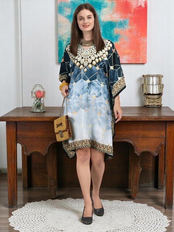 Plus-size Clothing for Women  Elegant Kaftans, Resort Dresses & Beachwear  Collection - Etsy Israel