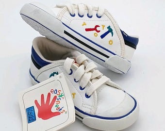 Zapatillas Keds "Easy Sneaks" vintage de 1993 para niños pequeños – Bordado de herramienta de manitas Talla US 9 Nuevas con etiquetas Años 90