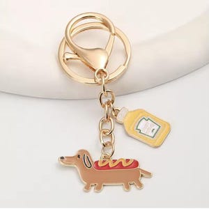 Cartoon Enamel Keychain - Hot Dog Sauce Bottle Key Ring - Funny Souvenir Gift for Women & Men - Bag Charm - DIY Handmade Jewelry
