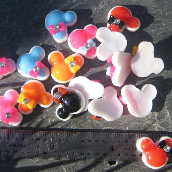 12 10mm Disney Minnie Mouse Cabochons with bows and Rhinestones