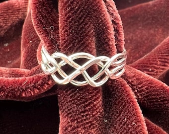 OFLIUM 6-Band Turkish Puzzle Ring - Loopy Six Design 925 Sterling Silver, Handmade Interlocking Knot Ring, Size 9.5 - View #4