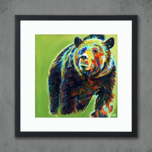 Puede incluir: Una pintura colorida de un oso negro con un fondo verde. El oso está mirando al espectador y tiene una expresión seria. La pintura está hecha en un estilo vibrante con colores brillantes.