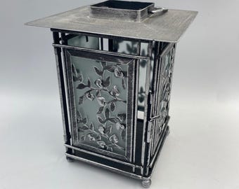Distressed Silver Metal Leaf Vine Lantern Frosted Glass Candle Holder 7.5 Inch