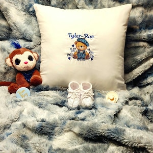 Personalised Baby Birth Pillow – Custom Embroidered Name, Date, Weight & Time – Newborn Keepsake Cushion – Baby Boy Gift – Nursery Dec