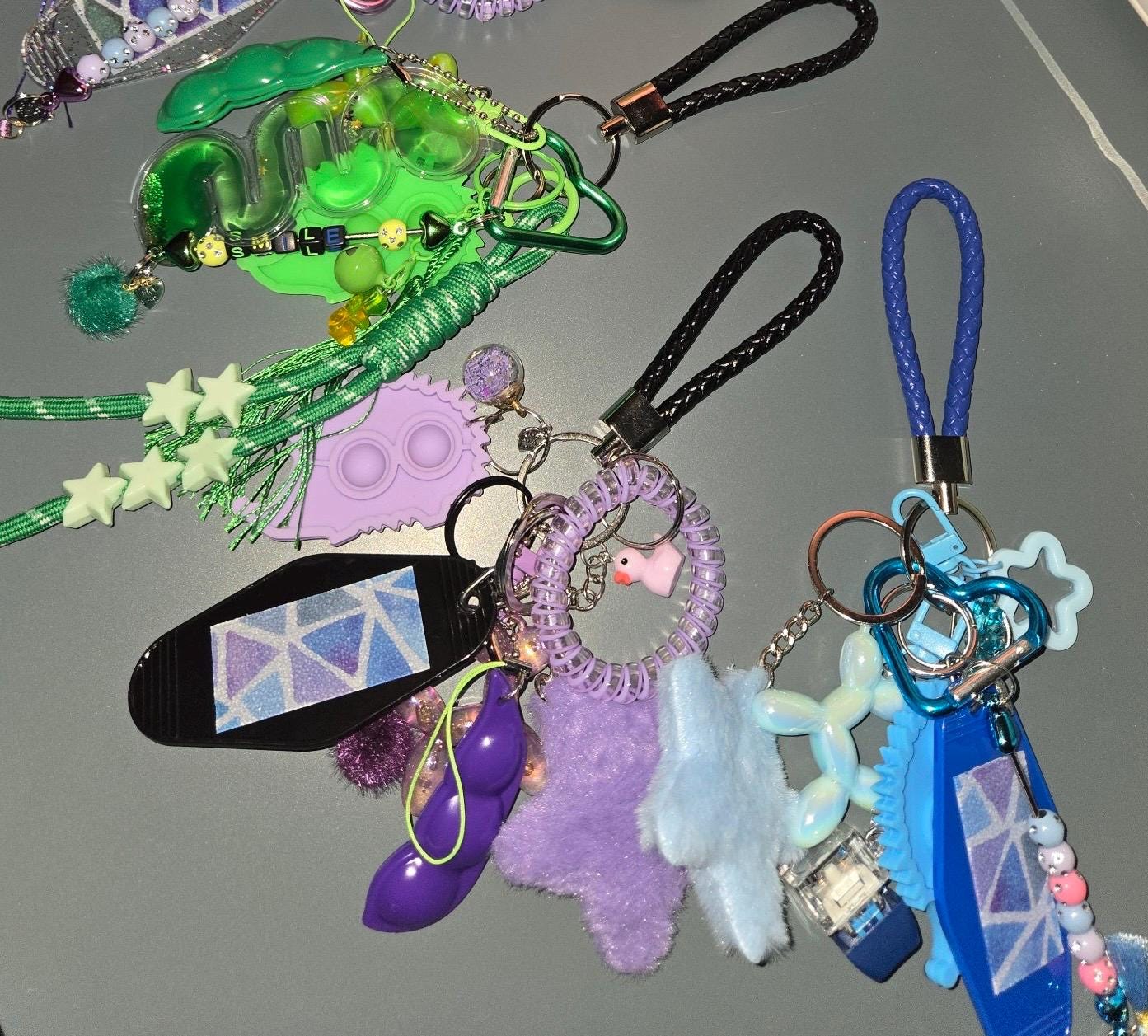 Fidget Keychain for Autism, ADHD, Anxiety, Stress Relief, Sensory Needs ...