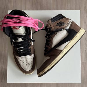 Jordan x Travis Scott Air Jordan 1 High OG