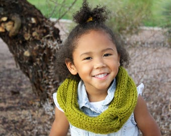 Little Girl Cable Cowl Knitted