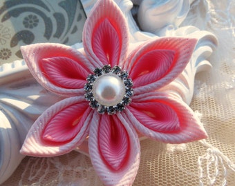 Girls Hair Clip Kanzashi Flower Pointed Petals Combination of Light Pink and Pink Flower Hair clip