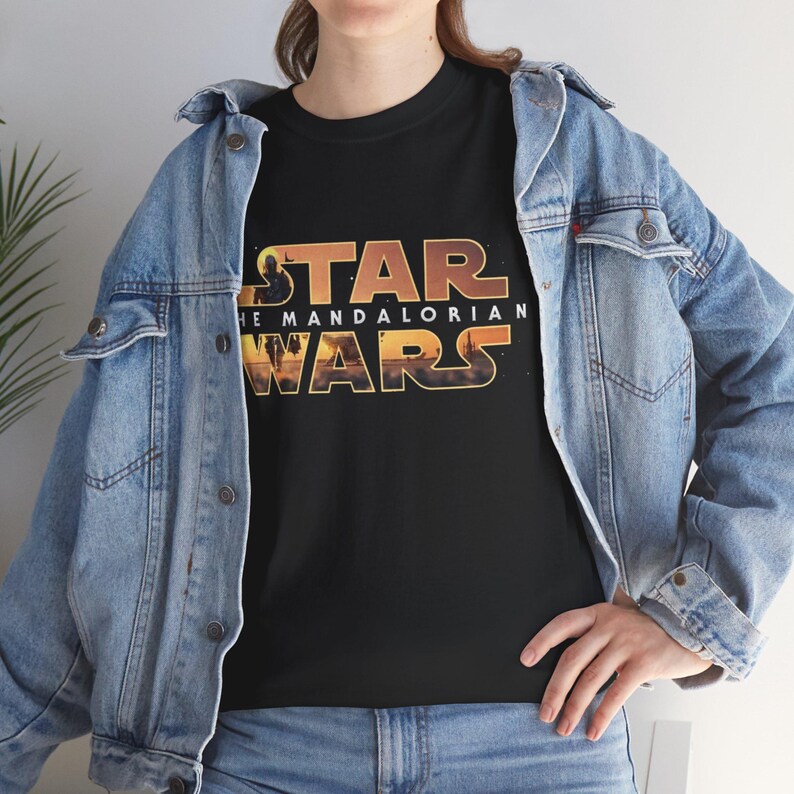 Star Wars The Mandalorian T-Shirt | Logo Graphic Tee immagine 14