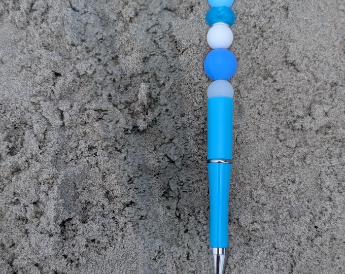 ocean breeze beaded pen!