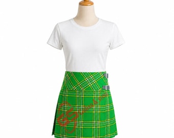Women's Tartan Kilt Skirt – Scottish Highland Baillie Style Acrylic Wool Pleated