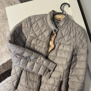 Amisu Grey Lightweight Quilted Women&#39;s Puffer Jacket Size M