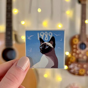 1989 Era Cat Sticker, 1989 Era Cat Illustration, Vinyl Waterproof Sticker, Cute Cat Sticker, Pop Music Inspired Art, Pop Music Album Sticker