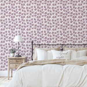 Carta da parati in vinile S4Sassy, carta adesiva adesiva impermeabile con motivo a foglie, rivestimento murale rimovibile color malva per camere da letto e soggiorni.
