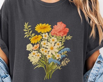 Comfort Colors® Vintage Flowers Shirt, Daisy T-Shirt, Sunflower Shirt, Retro Flower Shirt, Floral Shirt, Nature Lover Gift