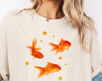 Goldfish Comfort Colors® Shirt, Star Aesthetic, Beachy Shirt, Cute T-Shirt, Grunge Y2K Tee, Goldfish Tee, Cool Vintage Retro T-Shirt Gift