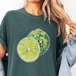 Comfort Colors® Disco Ball Lime Shirt, Glam Disco Ball Shirt, Disco Party Lime Shirt, Lime Art Graphic Tee, Fruit Shirt, Gift  for Foodie