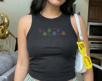Top corto con flores de Bob Esponja, regalo para fans de Bob Esponja, camiseta divertida de dibujos animados de los 90, camiseta de meme estético, regalo vintage nostálgico, camiseta de lona Bella
