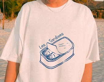 Les Sardines T-shirt graphique couleurs confort vintage T-shirt graphique sardine étain vintage Chemise oversize estival esthétique côtière amalfitaine La Dolce Vita