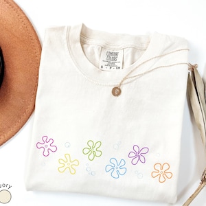 Comfort Colors® Sponge Bob Flowers Shirt, Sponge Bob Fan Gift, Funny 90s Cartoon Tee, Aesthetic Meme T-Shirt, Vintage Nostalgia Gift