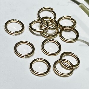12 Gold Filled Jump Rings: 7mm Round Open Rings