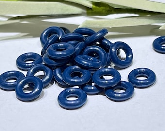 25 Blaue Gummi O-Ringe: 7 mm Außendurchmesser, 14 Gauge, Latexfrei