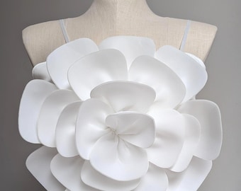 Haut à pétales de fleurs 3D - Débardeur à fleurs tendance, taille unique extensible, mode estivale audacieuse