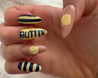 Uñas postizas con forma de mantequilla, uñas acrílicas postizas, inspiración para uñas con forma de mantequilla, uñas con forma de comida