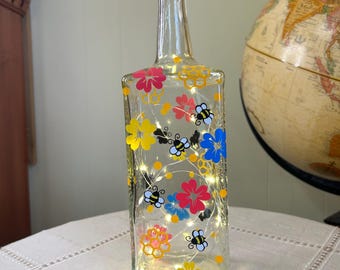 Handmade Bee Bottle Lamp: Farmhouse Fairy Light Decor