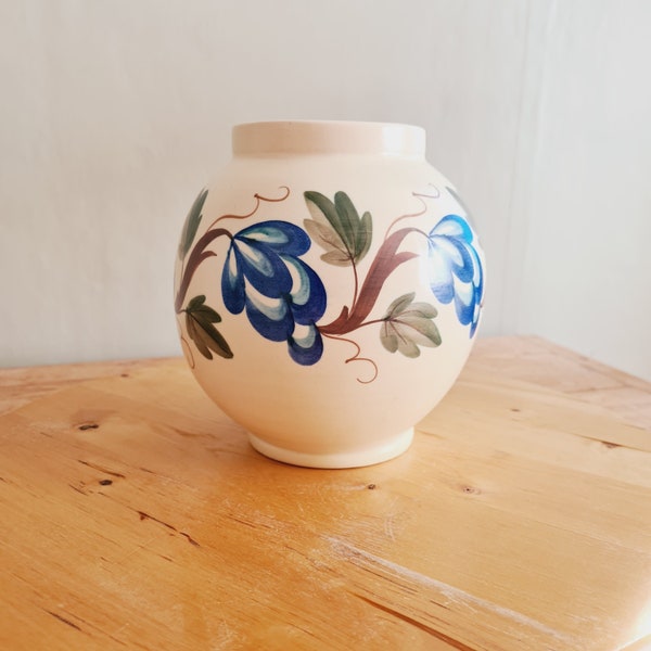 Mid century art ceramic vase,  Bo Fajans  Sweden vase / pottery