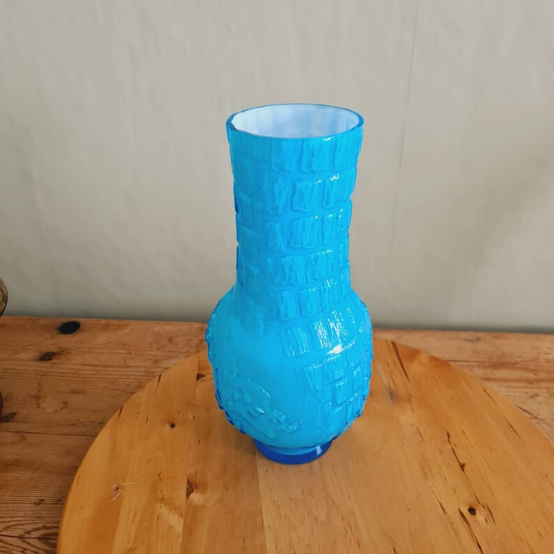 Lovely swedish brutalist vase sculptural vase turquoiseblue glass vase 11 x 3 12 Sweden Lovely swedish brutalist vase sculptural vase turquoiseblue glass vase 11 x 3 12 Sweden