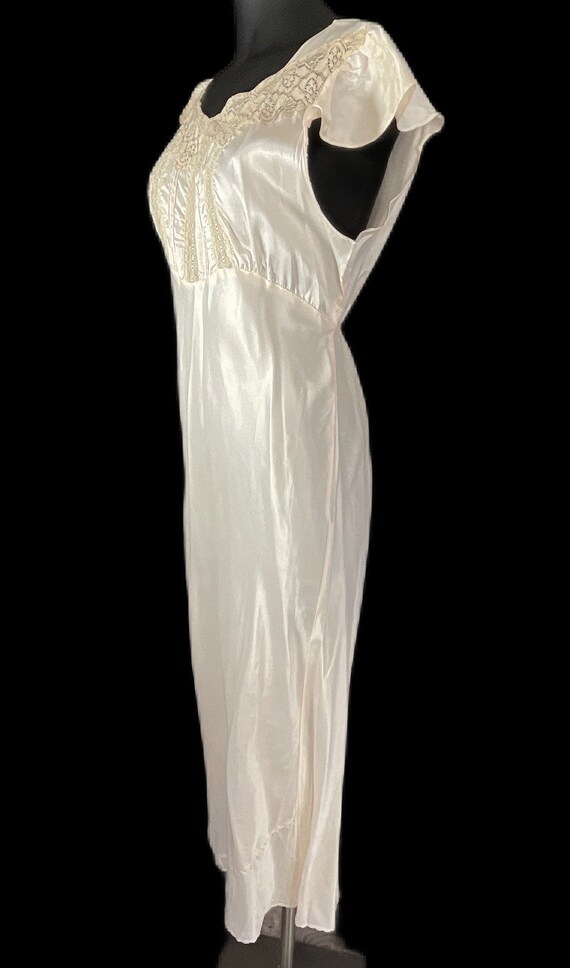 Vintage 1930s 1940s Rayon Satin Gown Light Pink G… - image 5