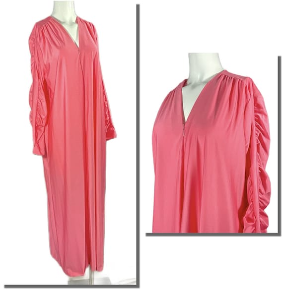 Vintage Bubblegum Pink Nylon Zippered Lounge Robe 