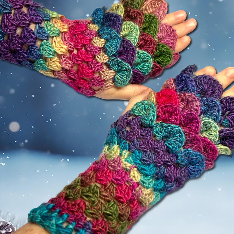 Dragon Scale Gloves Etsy dragon-scale-gloves-etsy
