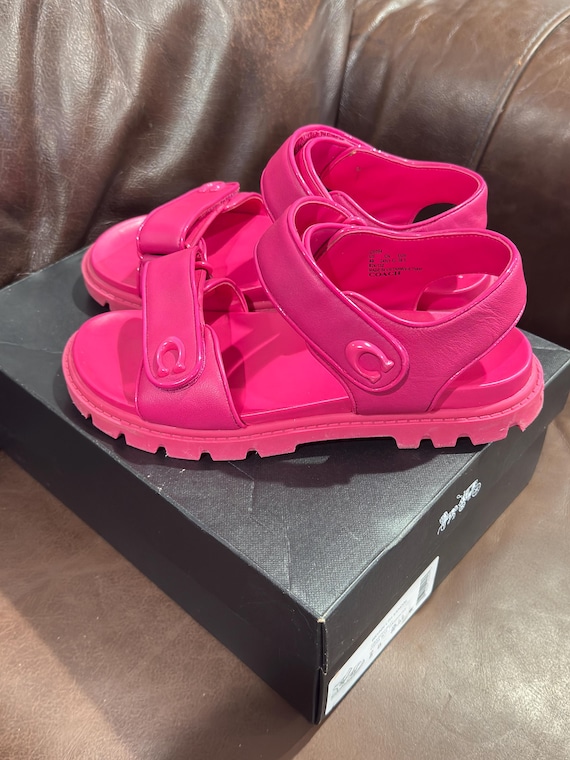 Coach Pink Sandals Size 8 (Dragonfruit)