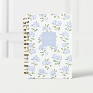 Wedding Planner Book, Custom Engagement Gift for Bride, Personalized Wedding Organizer and Checklist, 18 Month Calendar, Sweet Hydrangea