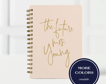 Wedding Planner Book, Custom Engagement Gift for Bride, Personalized Wedding Organizer and Checklist, 18 Month Calendar, Future Mrs
