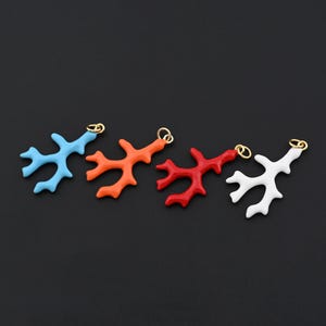 18 kt gold filled boomtakhanger met emailkleuren, leuke bedel voor kettingen 17 x 31 mm