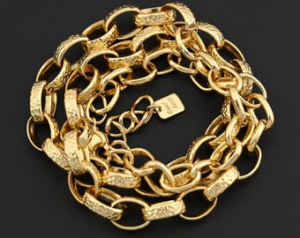 Collar de cadena ovalada con eslabones tallados y un sutil brillo chapado en oro de 18 quilates, 59 + 6 cm