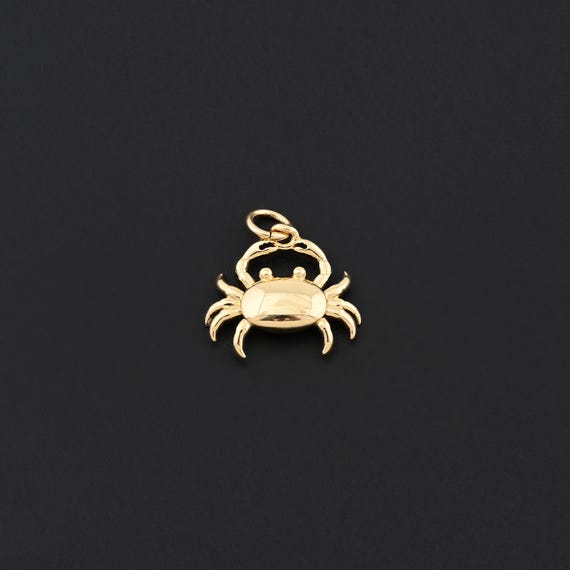 Elegant Sea Crab Charm with Bold Silhouette and Clean Lines in 18K Gold Filled for Summer Coastal Jewelry Crafts 13.6x15.6mm