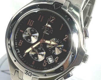 Fujitime 42mm Chronograph Tenryuiji 2000*series. Black Dial with Mount Fuji as the logo and new battery.