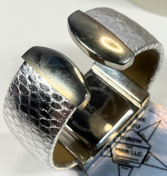 Chicos Quartz Timepiece Sleek Rectangular Silver … - image 9